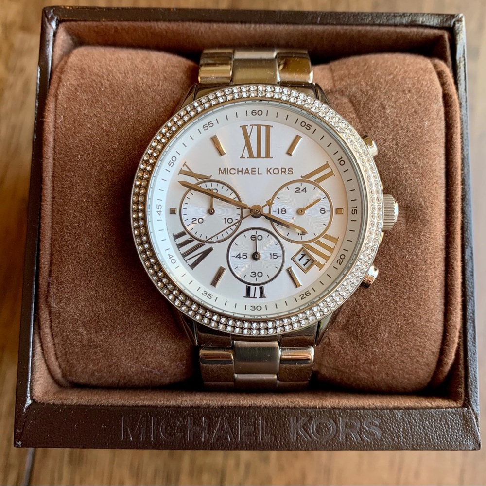 Michael Kors Watch - Silver - Picture 1 of 4